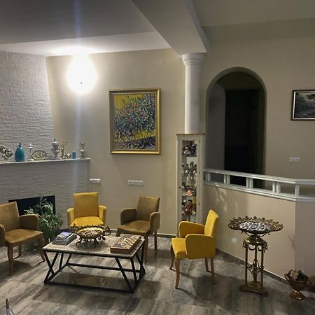 Westay Hotel Tbilisi Esterno foto