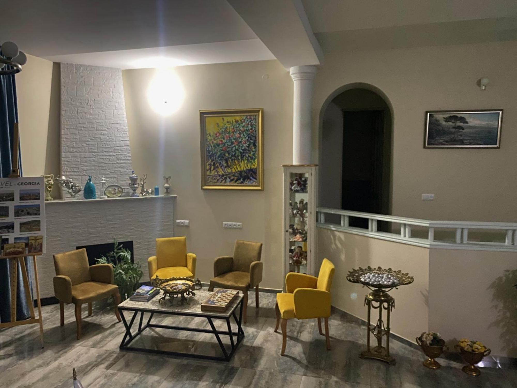 Westay Hotel Tbilisi Esterno foto